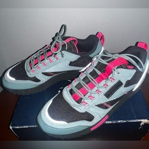 Women’s Reebok Shoes